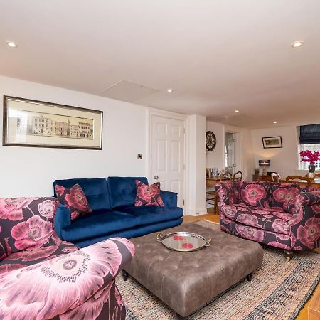 Pass The Keys 2 Bed Flat In The Heart Of Bathアパートメント エクステリア 写真