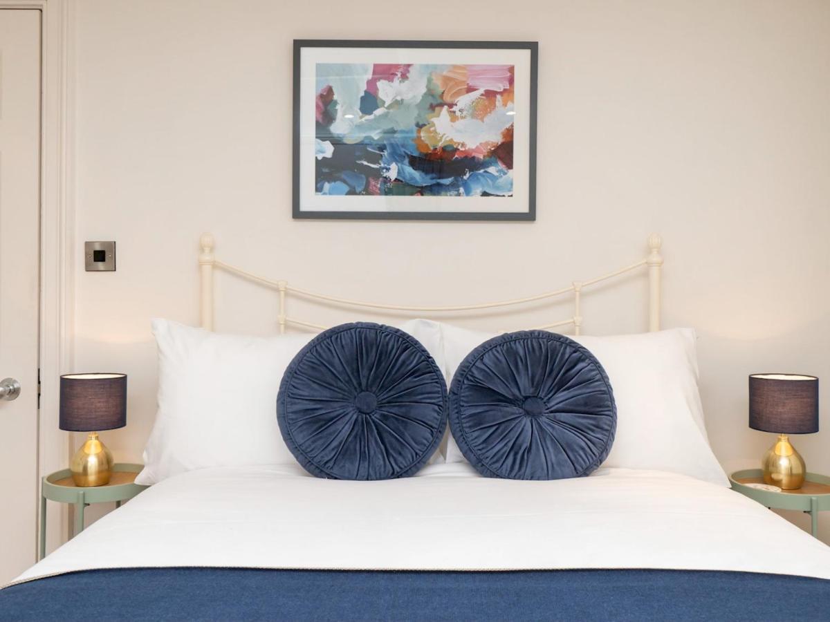 Pass The Keys 2 Bed Flat In The Heart Of Bathアパートメント エクステリア 写真